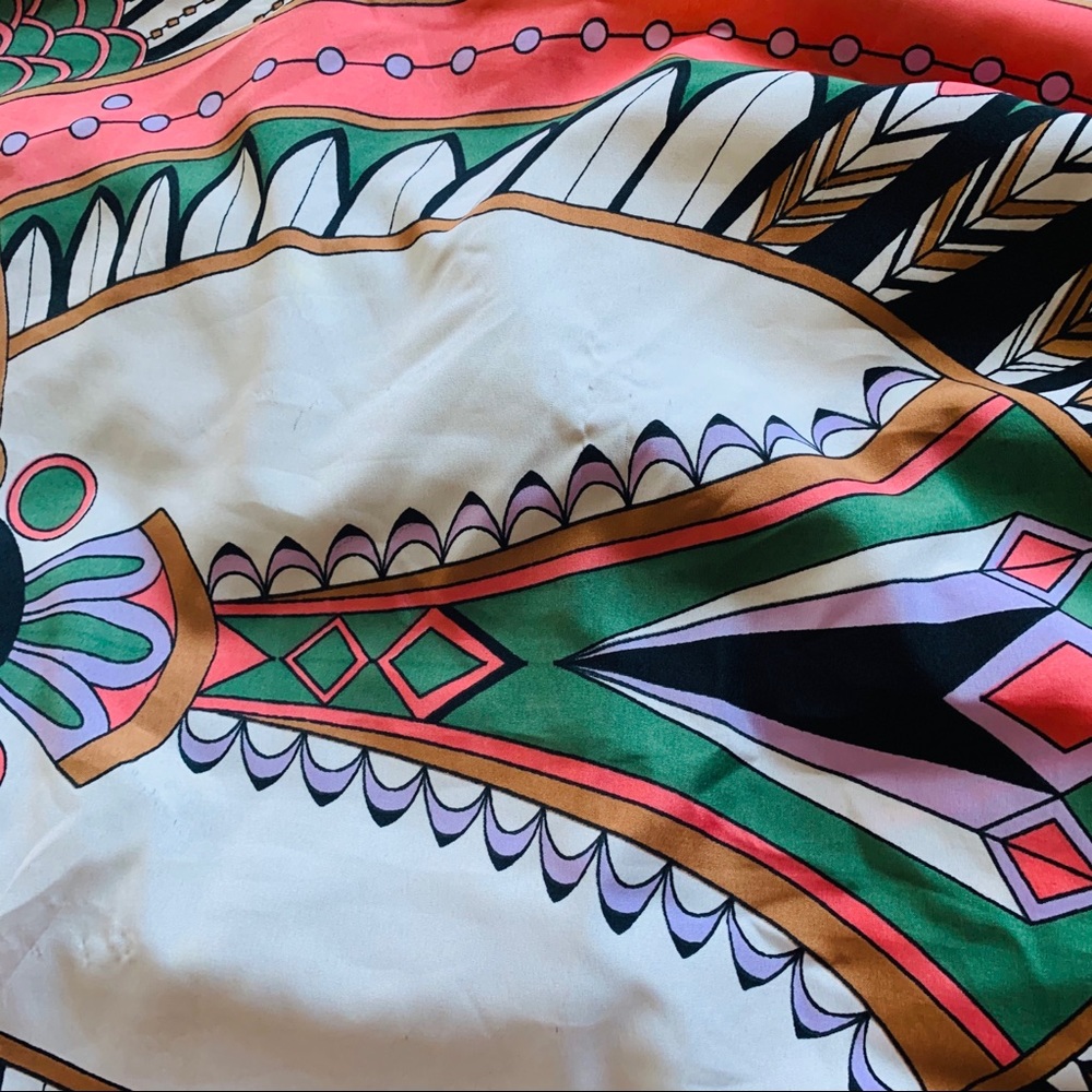 SOLD•Full Skirt• - Picture 5 of 8
